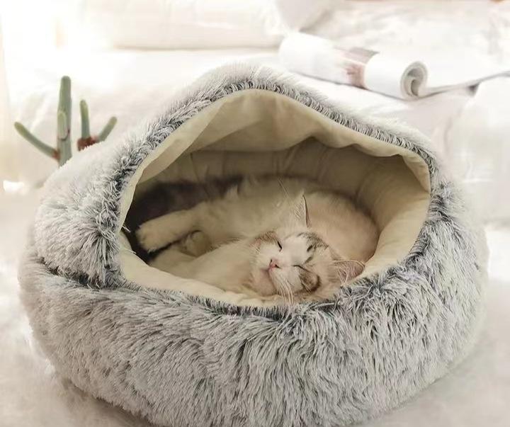 Catnip & Co Self-Warming Cat Bed - heat-retaining plush cat bed, no electricity